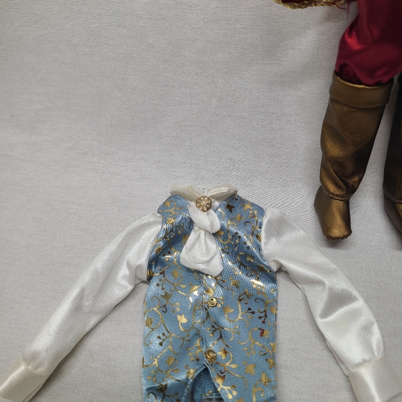 Barbie Ken As "Princess and the Pauper King Dominic Plus Extra Outfit - Picture 8 of 12